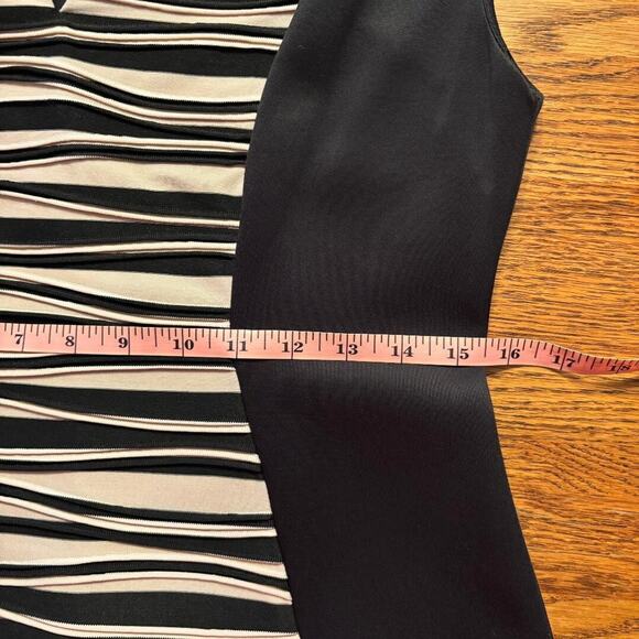 Connected apparel Black dress with Zebra print on front size 10 Stretchy - Picture 7 of 9